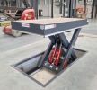 Stacjonarny podnośnik hydrauliczny nożycowy 